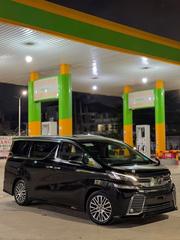 Toyota Vellfire 2.5 Z 2017 Black for sale