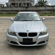 BMW 320i Sedan RWD 2010 Silver for sale