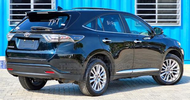 Toyota Harrier 2.0 2016 Gray