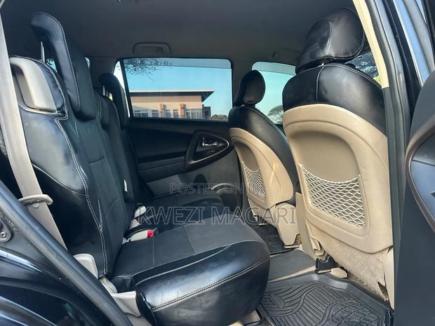 Toyota Vanguard 2009 Black