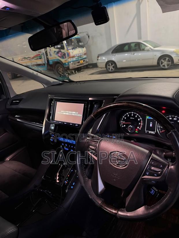 Toyota Vellfire 2017 Black