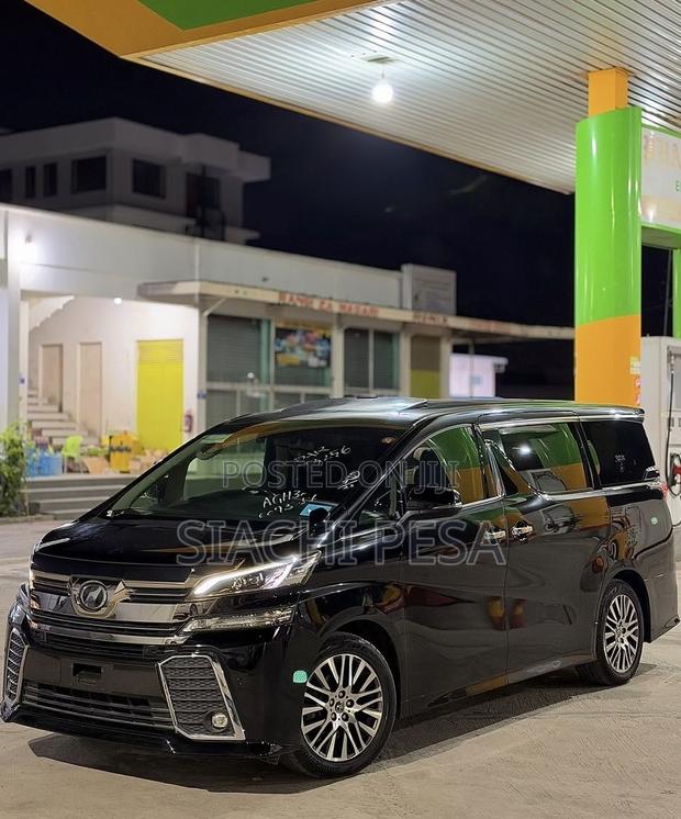 Toyota Vellfire 2017 Black