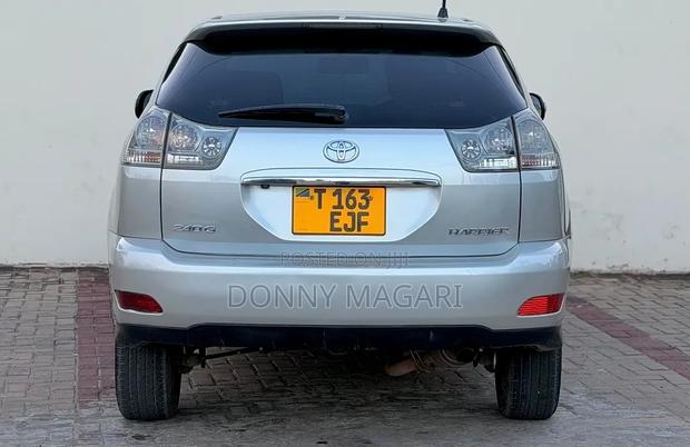 Toyota Harrier 2007 Silver