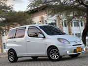 Toyota Fun Cargo 2001 White for sale