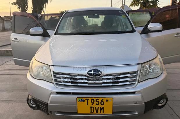Subaru Forester 2009 Silver