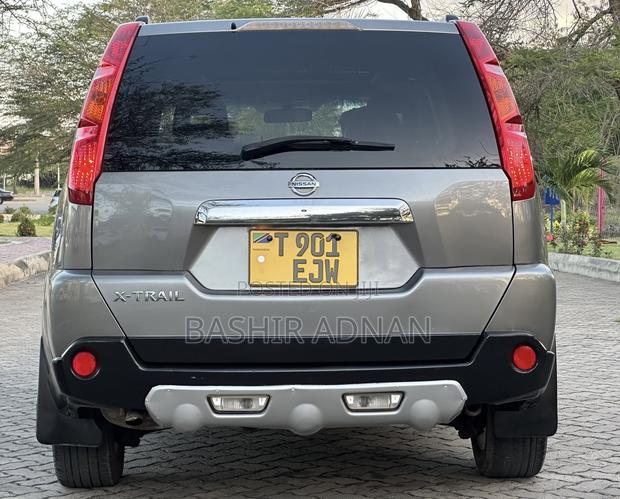 Nissan X-Trail 2.0 2008 Beige