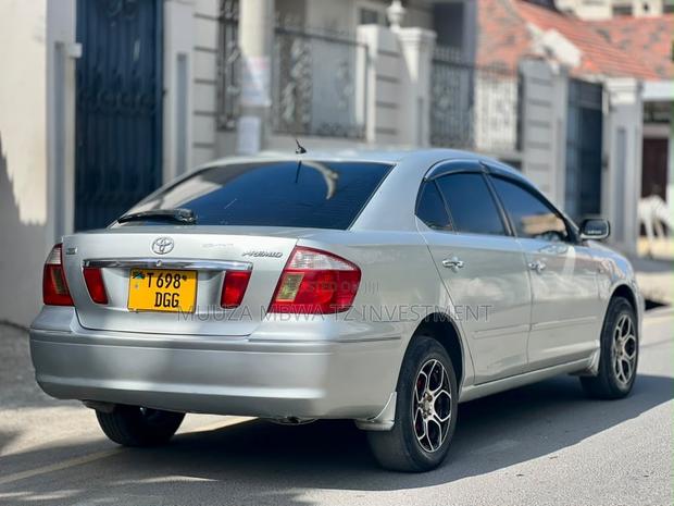 Toyota Premio 2002 Silver