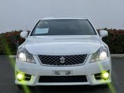 Toyota Crown 2012 White for sale
