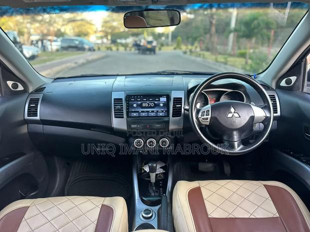 Mitsubishi Outlander 2009 Black