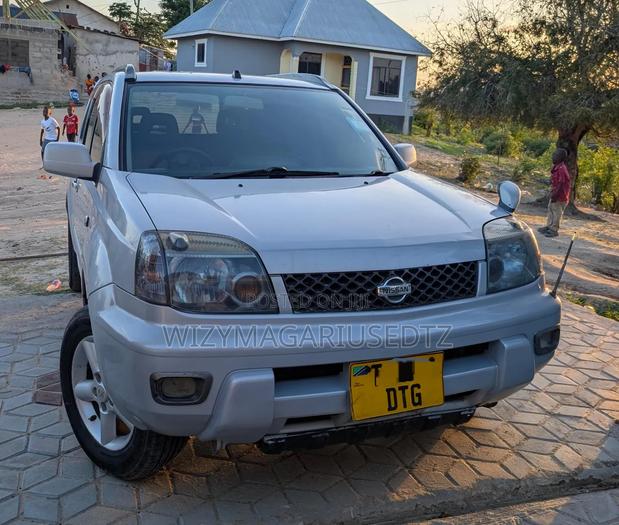 Nissan X-Trail 2.0 2001 Ivory