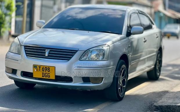 Toyota Premio 2002 Silver