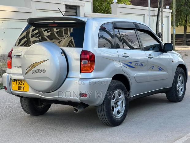 Toyota RAV4 2004 Silver