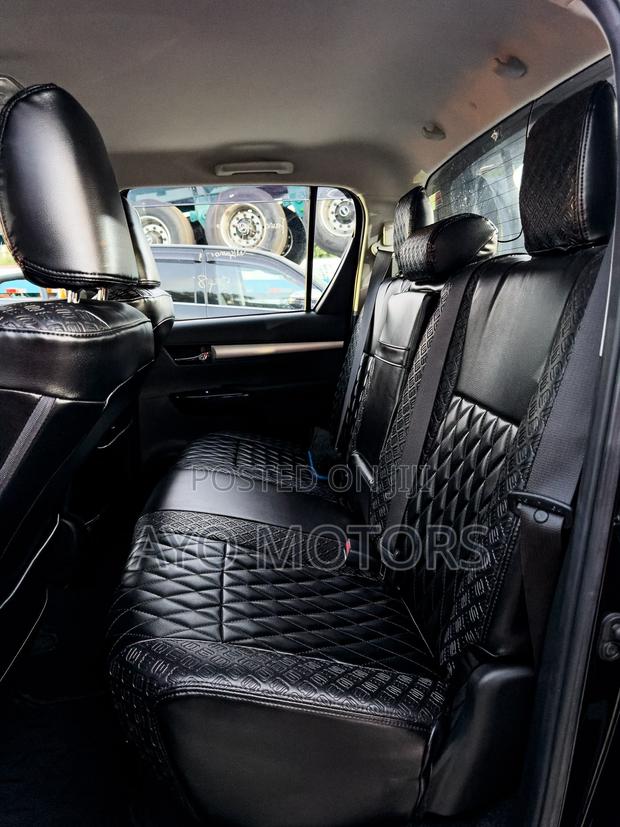 Toyota Hilux Revo Double Cab Deisel 2.4 AWD 2021 Black