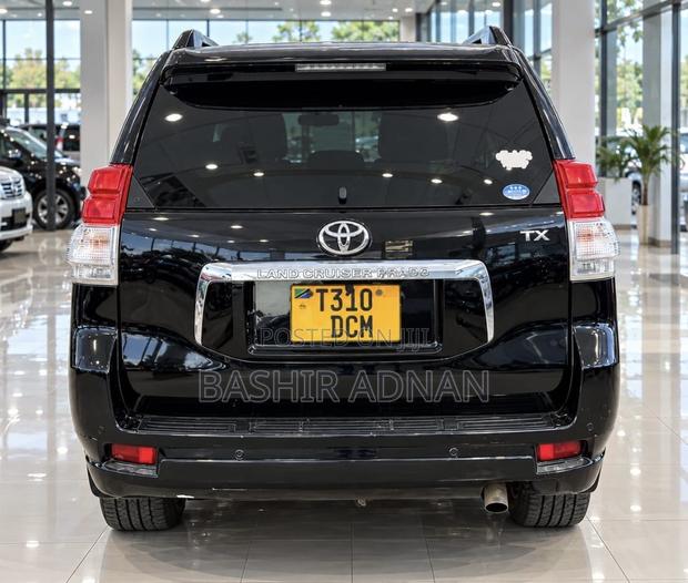 Toyota Land Cruiser Prado 2.7 i 2013 Black