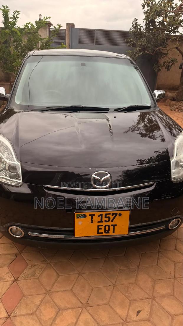 Mazda Verisa 2009 Purple