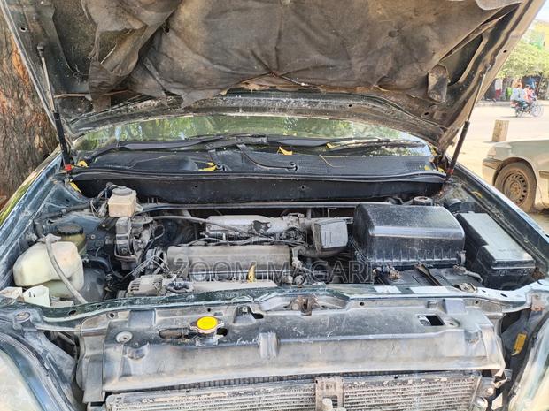 Toyota Harrier 2002 Gray