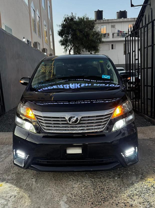 Toyota Vellfire V 2.4 4WD 7-Seater 2010 Black