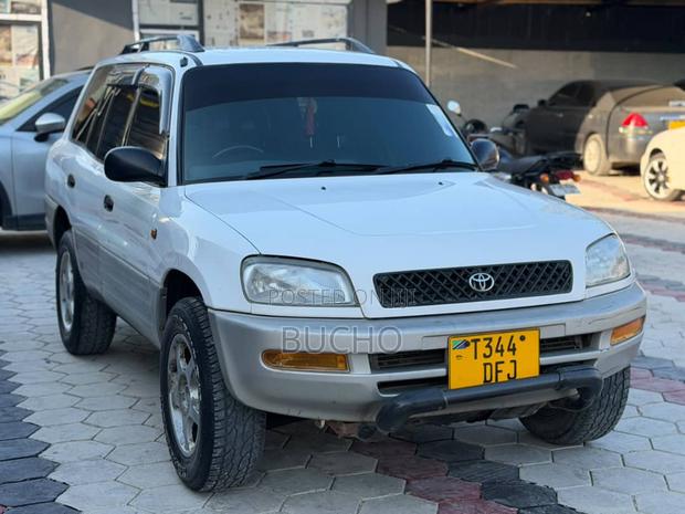 Toyota RAV4 Cabriolet 1998 White