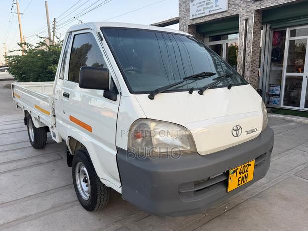 Toyota TownAce 2002 Silver