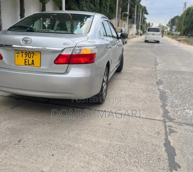 Toyota Premio 2008 Silver
