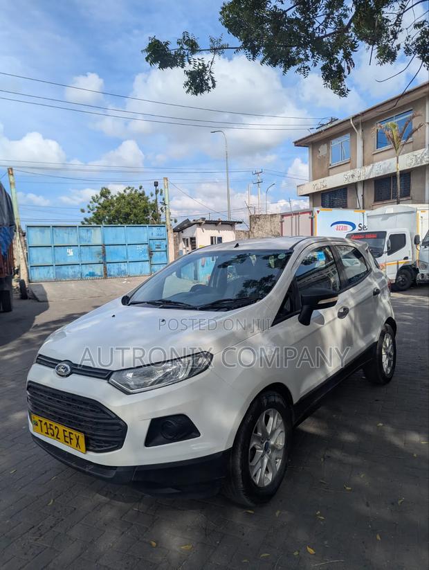Ford Ecosport 2015 White