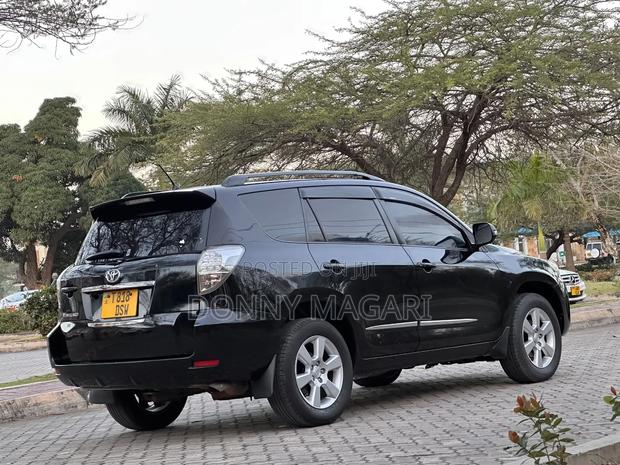 Toyota Vanguard 2009 Black