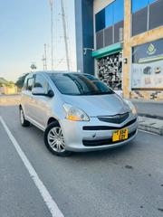 Toyota Ractis 2007 Silver for sale