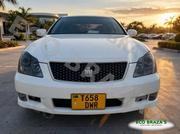 Toyota Crown 2004 White for sale