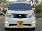 Toyota Alphard 2.4 Petrol FWD 2007 White for sale
