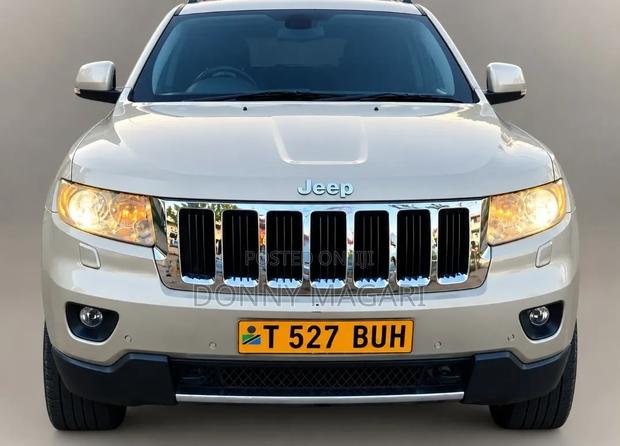 Jeep Grand Cherokee 2020 Silver