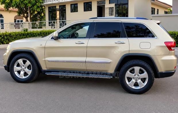 Jeep Grand Cherokee 2020 Silver