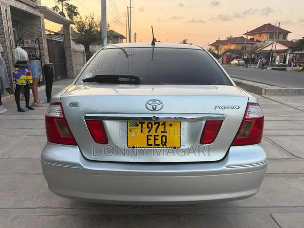 Toyota Premio 2003 Silver