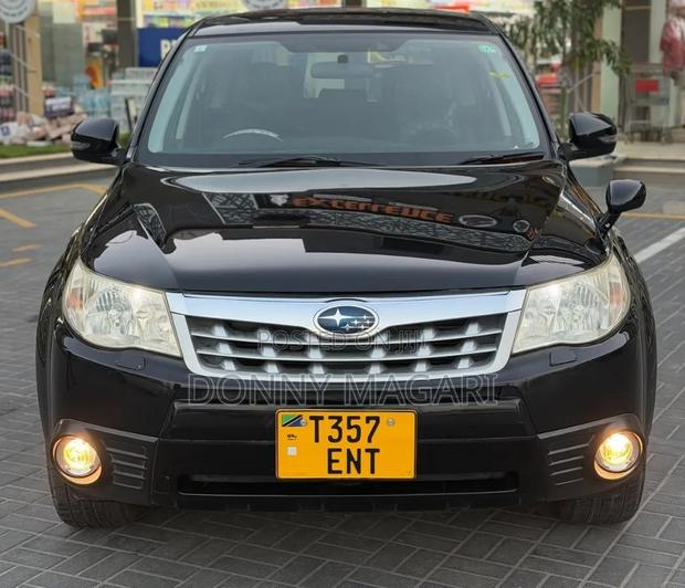 Subaru Forester 2011 Black