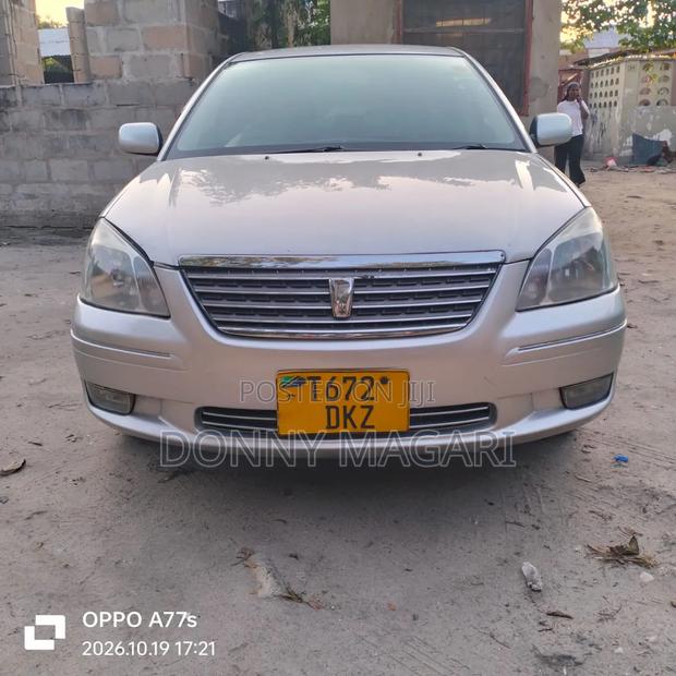 Toyota Premio 2004 Silver