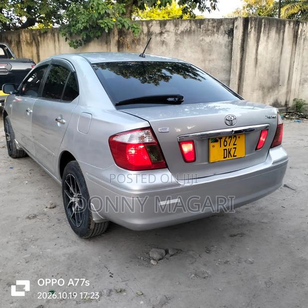 Toyota Premio 2004 Silver