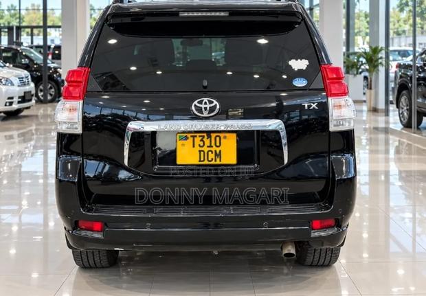 Toyota Land Cruiser Prado 2013 Black