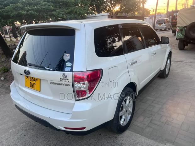 Subaru Forester 2008 White
