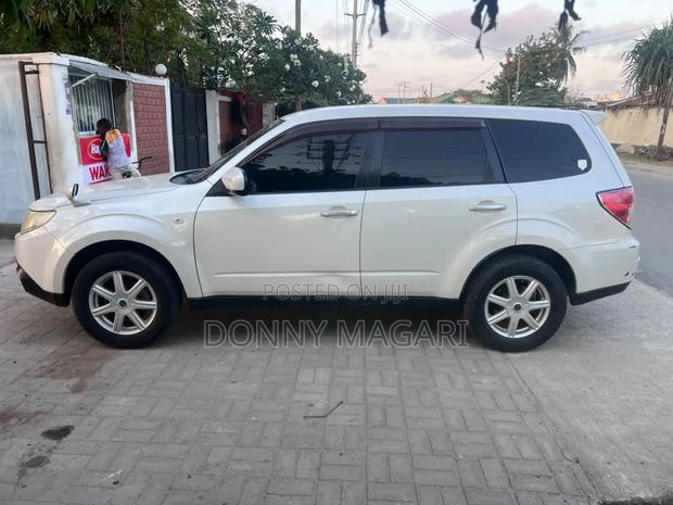 Subaru Forester 2008 White