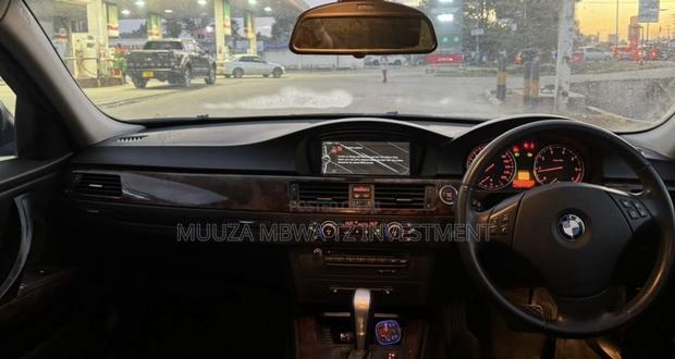 BMW 3 Series 2010 Black