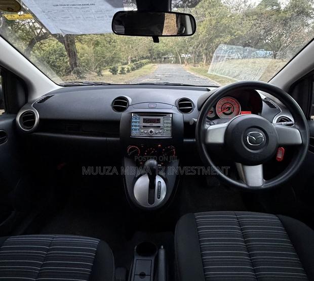 Mazda Demio 2010 Red