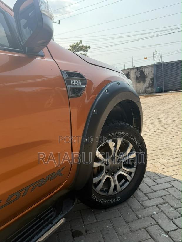 Ford Ranger Wildtrak 2017 Orange