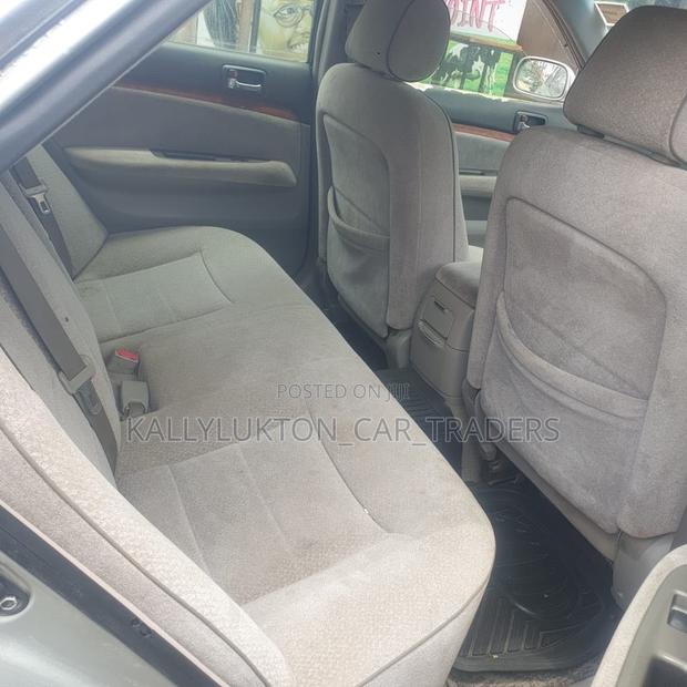 Toyota IST 2004 Silver