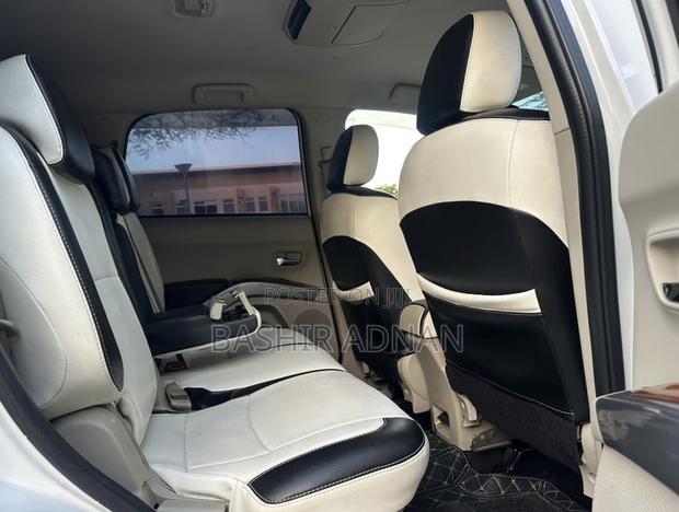 Mitsubishi Outlander 2.4 2008 White