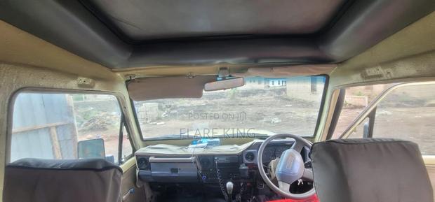 Toyota Land Cruiser 2003 Beige
