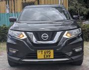 Nissan X-Trail 2.0 Hybrid AWD 2017 Black for sale