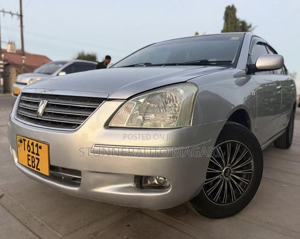 Toyota Premio 2005 Silver
