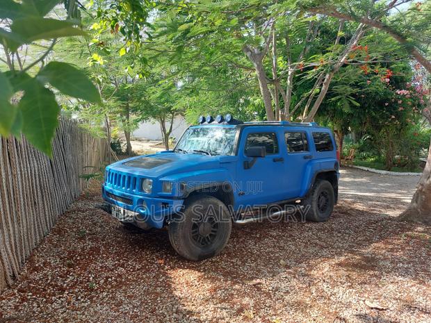 Hummer H3 2008 Blue