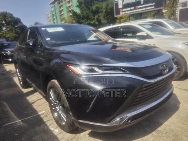 Toyota Harrier 2024 Black