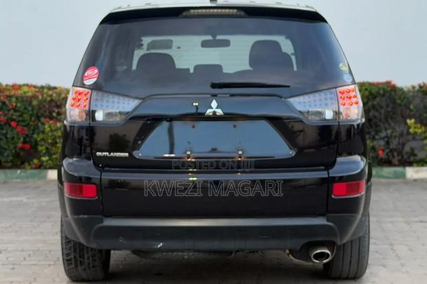 Mitsubishi Outlander 2008 Black