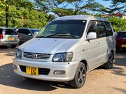 Toyota Noah 2002 Silver for sale
